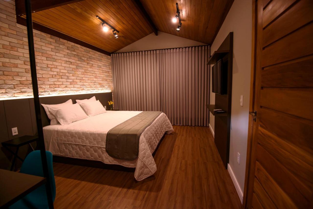 Hospedagem Santa Rita Espera Feliz Екстериор снимка